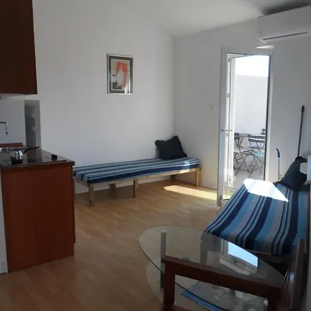 Ecoplace Apartment *